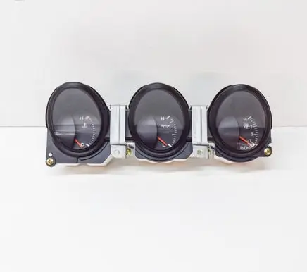 Dodge Stealth Speedometer (instrument cluster) 0570206032 MB604752