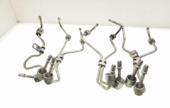 Volvo XC60 Fuel line pipe
