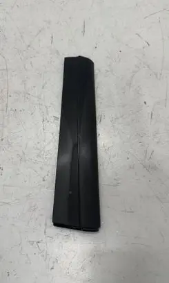 Audi e-tron Dashboard glove box trim 4KR863289