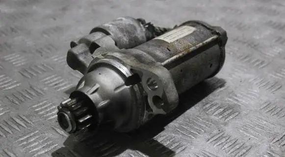 Skoda Fabia Mk3 (NJ) Starter motor 02M911024