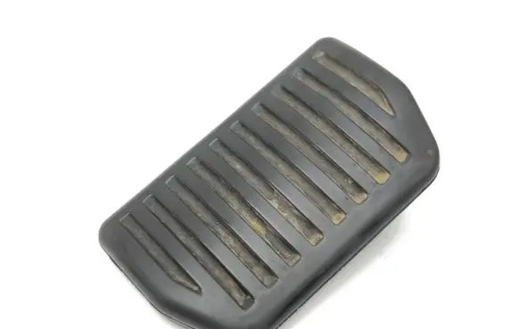 Land Rover Evoque II Brake pedal 6G922457CA