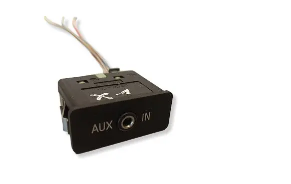 BMW X1 E84 AUX in-socket connector 6986791