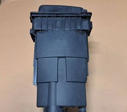Air filter box