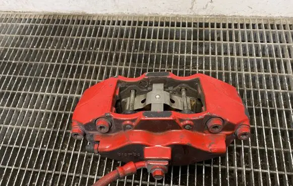 Chevrolet Camaro Rear brake caliper