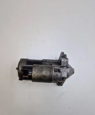 Nissan Note (E11) Starter motor M000T87881 8200584675