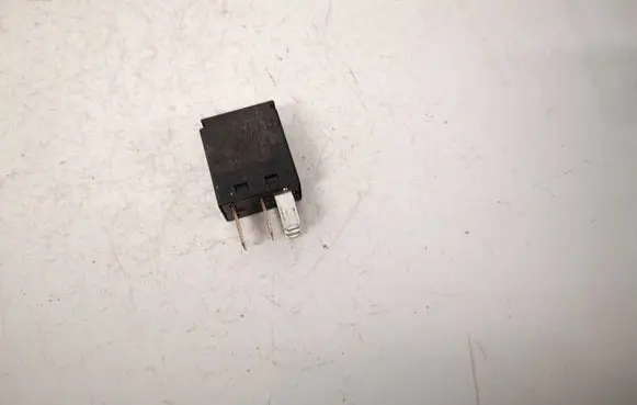 Mazda 3 I Other relay F57B14B192AA