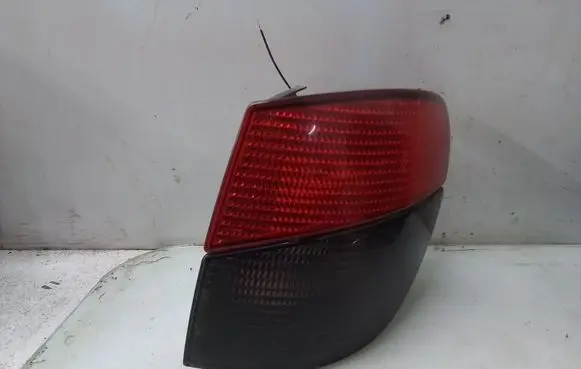 Peugeot 406 Rear/tail lights