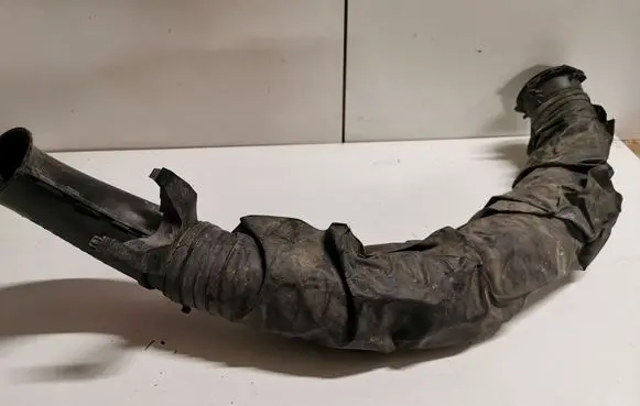 Peugeot 607 Air intake duct part 9632381580