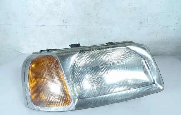 Land Rover Freelander Headlight/headlamp