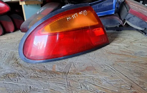 Mazda 323 F Rear/tail lights 0431439