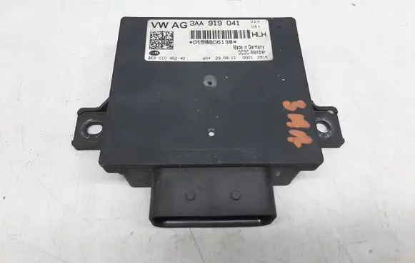 Volkswagen PASSAT B7 Power management control unit 3AA919041