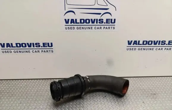 Renault Trafic III (X82) Intercooler hose/pipe 1065337S03 22287