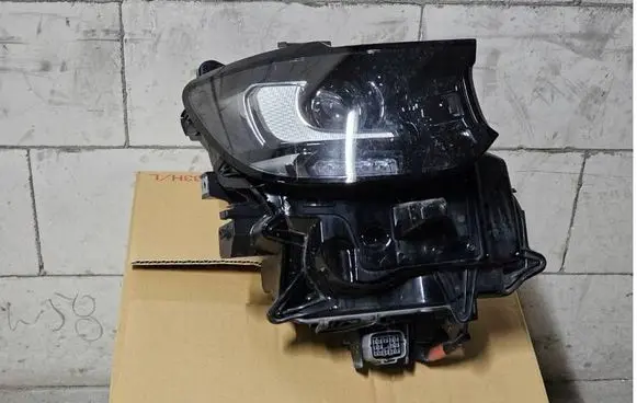 Mazda CX-60 Headlight/headlamp RD8351030 3218909100