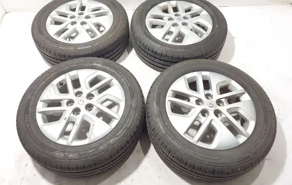Renault Trafic III (X82) R17 alloy rim 