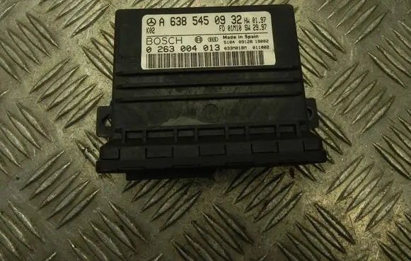 Mercedes-Benz Vito Viano W638 Parking PDC control unit/module A6385450932