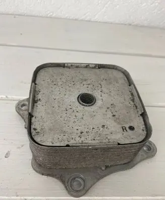 Honda Civic IX Oil filter mounting bracket 16421