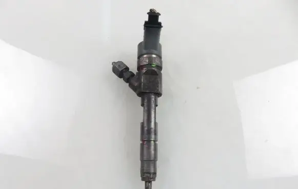 Renault Scenic II - Grand scenic II Fuel injector 0445110230 8200389369