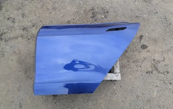 Tesla Model S Rear door