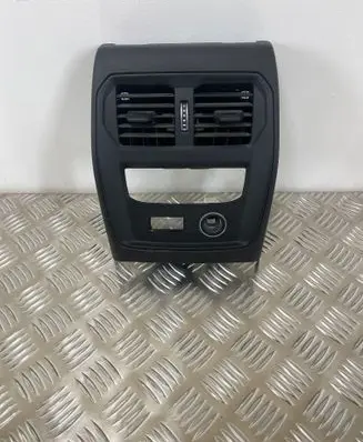 Other center console (tunnel) element
