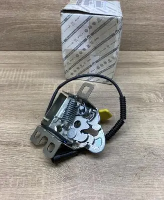 Alfa Romeo Giulietta Engine bonnet/hood lock/latch loop/hook 50509835