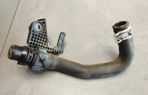 Ford Mondeo MK V Engine coolant pipe/hose J1G36B850BC
