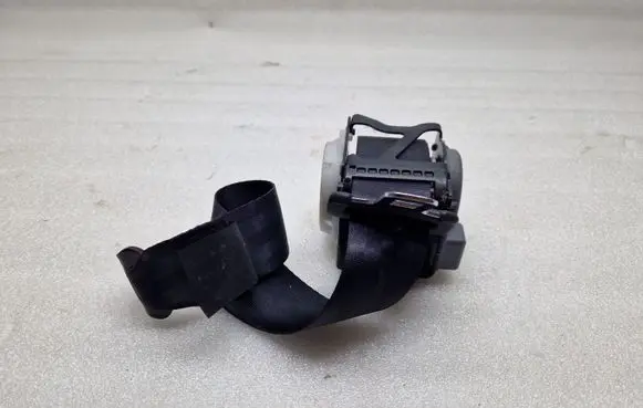 Renault Captur Rear seatbelt 888405148R