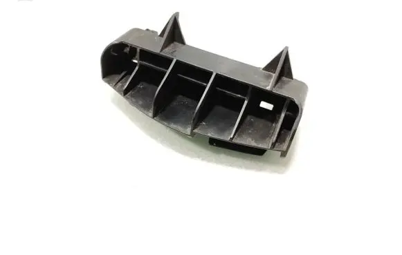 Toyota Avensis T250 Rear bumper mounting bracket 52563-05030