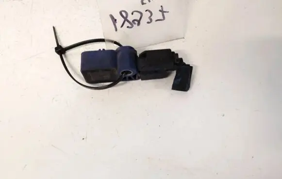 Volvo V50 Airbag deployment crash/impact sensor 31264410