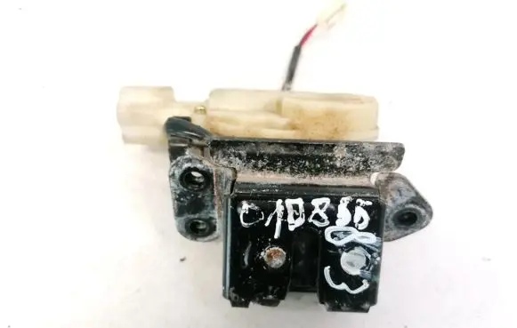 Mazda Premacy Tailgate/trunk/boot lock/catch/latch