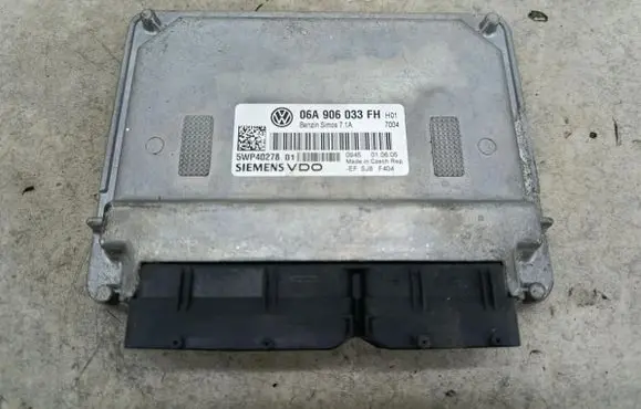 Seat Altea XL Engine control unit/module ECU 06A906033FH
