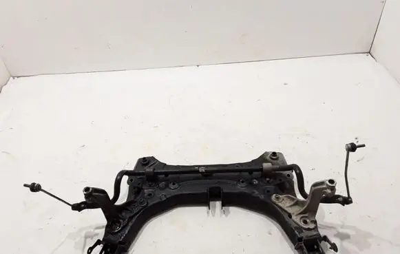 Renault Clio V Front subframe 544017562R