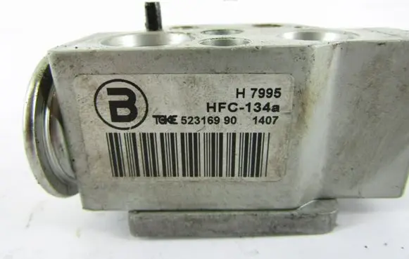 Air conditioning (A/C) expansion valve