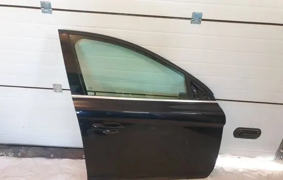 Volvo XC60 Front door 31335551