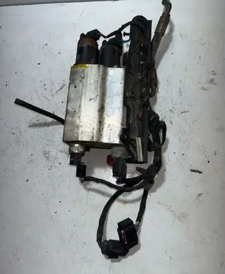 BMW 7 E65 E66 Active stabilizer control/valve assembly 6758704