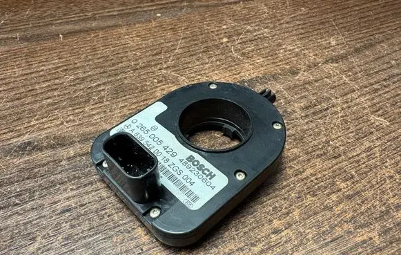 Mercedes-Benz Vito Viano W639 Steering angle sensor 0265005429 6395420018