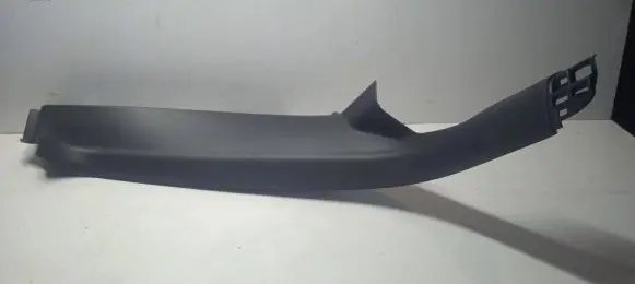 Porsche Macan (95B) Rear sill trim cover 95B867768F