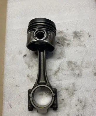 Volkswagen Polo V 6R Piston with connecting rod 03LA 22Z 171512