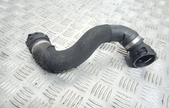 BMW 1 E81 E87 Engine coolant pipe/hose
