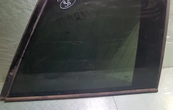 Land Rover Range Rover Sport L320 Rear side window