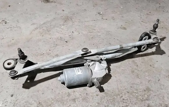 BMW X6 E71 Front wiper linkage and motor 7200535 405154