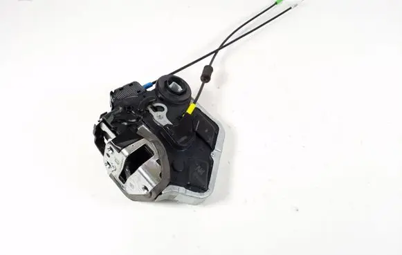 Lexus GS 250 350 300H 450H Rear door lock 6905012410