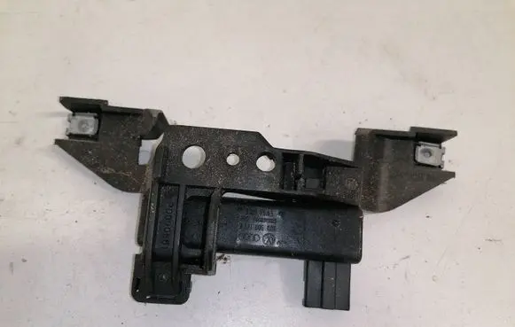 Volkswagen Touareg I Front door card panel trim P0090561