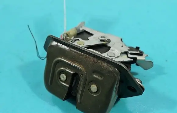 Subaru Forester SG Tailgate/trunk/boot lock/catch/latch IMPRK1547418