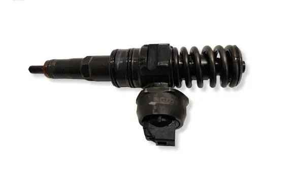 Audi A4 S4 B6 8E 8H Fuel injector 038130073Q