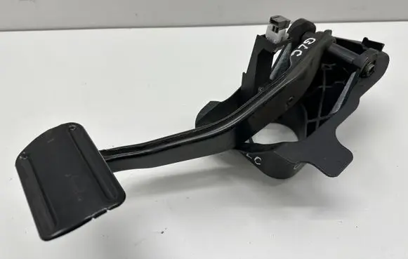 Mercedes-Benz GLC X253 C253 Brake pedal A2052920515