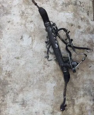 BMW X3 E83 Steering rack 7852973