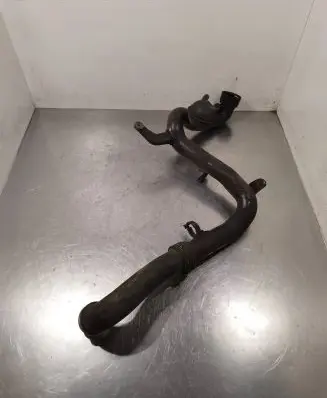 Volkswagen Jetta V Intercooler hose/pipe 1K0145770B 1K0145762