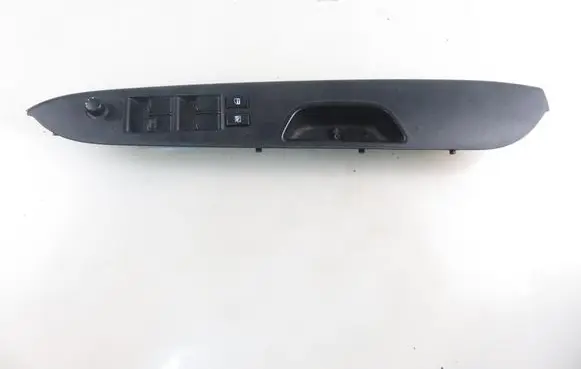 Fiat Sedici Electric window control switch 8372579J10