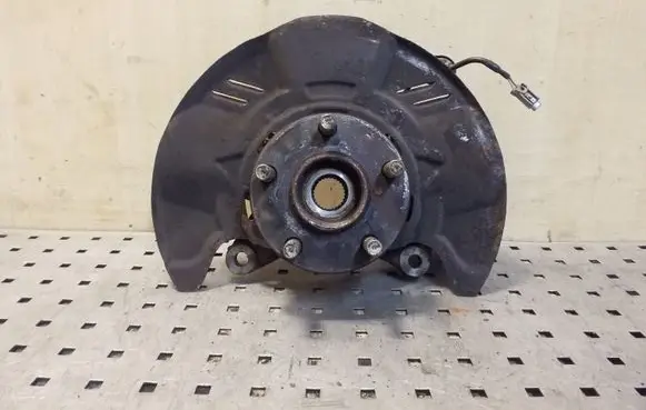Subaru Outback Front wheel hub