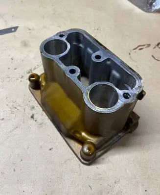 BMW 5 F10 F11 Other cylinder head part 760510403 2440059